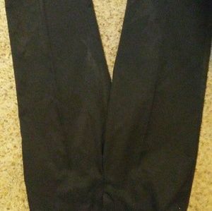 Pink skort very nice material and black dress capr